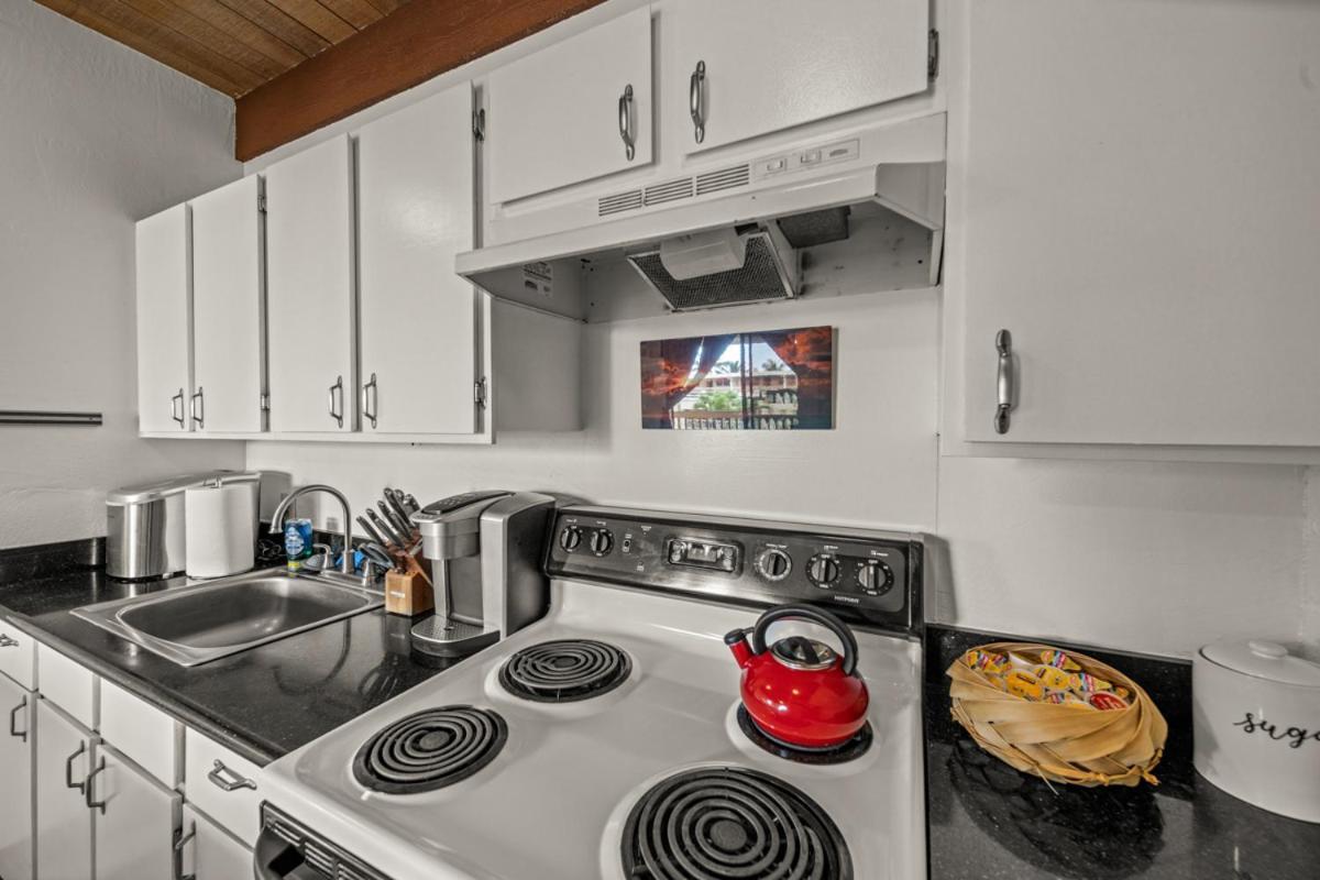 Newly Upgraded 1Br Unit Near Beach Max Of 5 Guests Kailua Kültér fotó